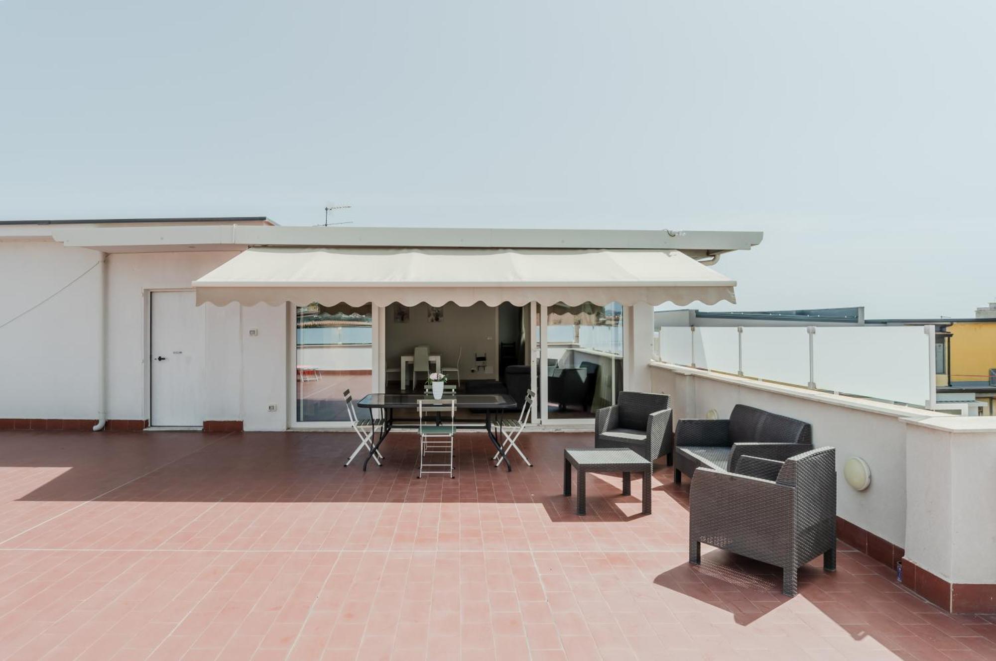 Catania Skyview Terrace: Your Urban Escape Екстериор снимка
